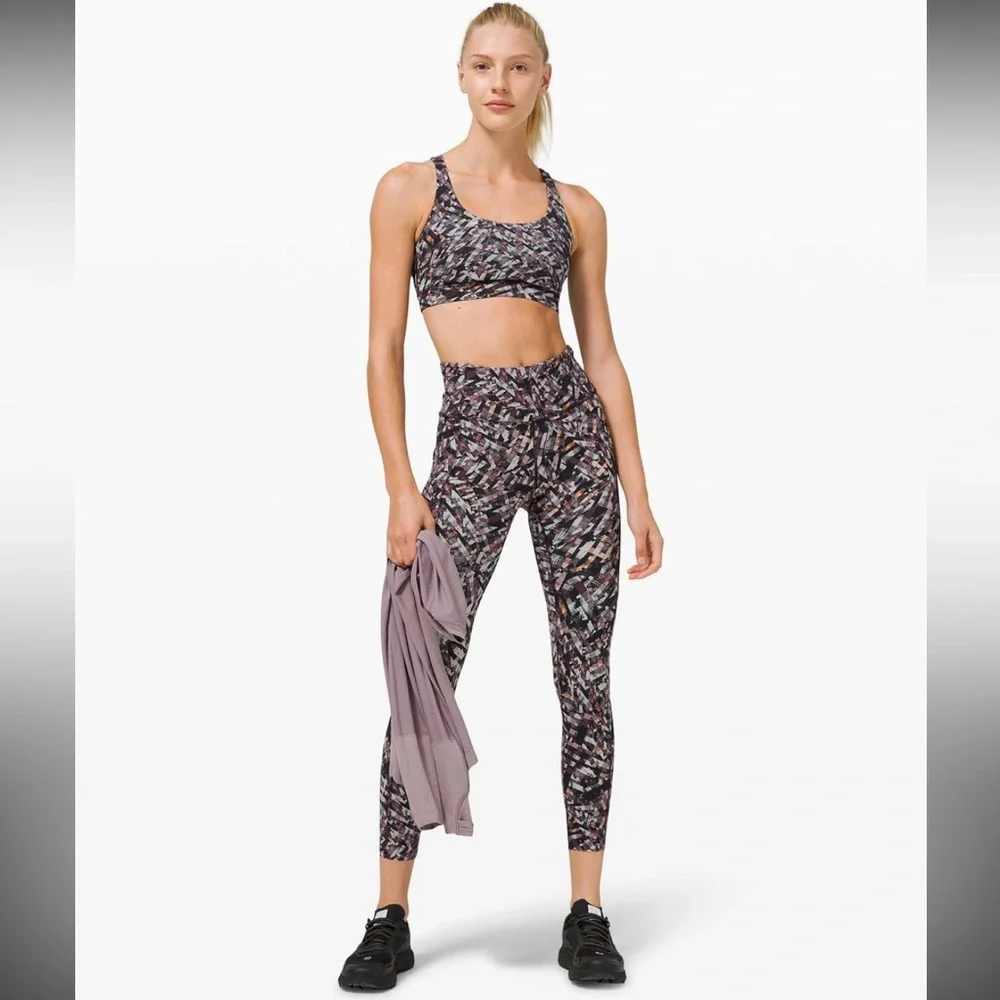 Lululemon Fast and Free Tight II 25